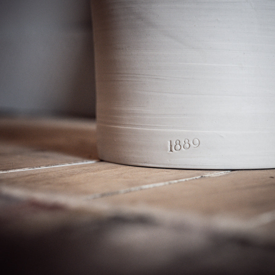 PORCELAIN CLARISSE 96oz - ANY SCENT