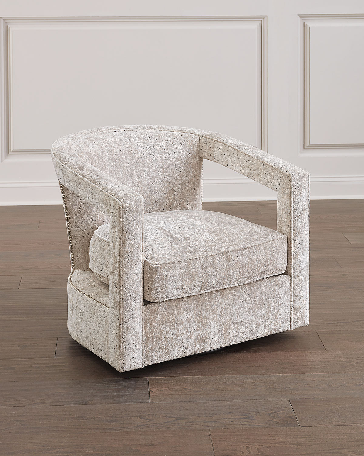 Alana Stationary Chair
