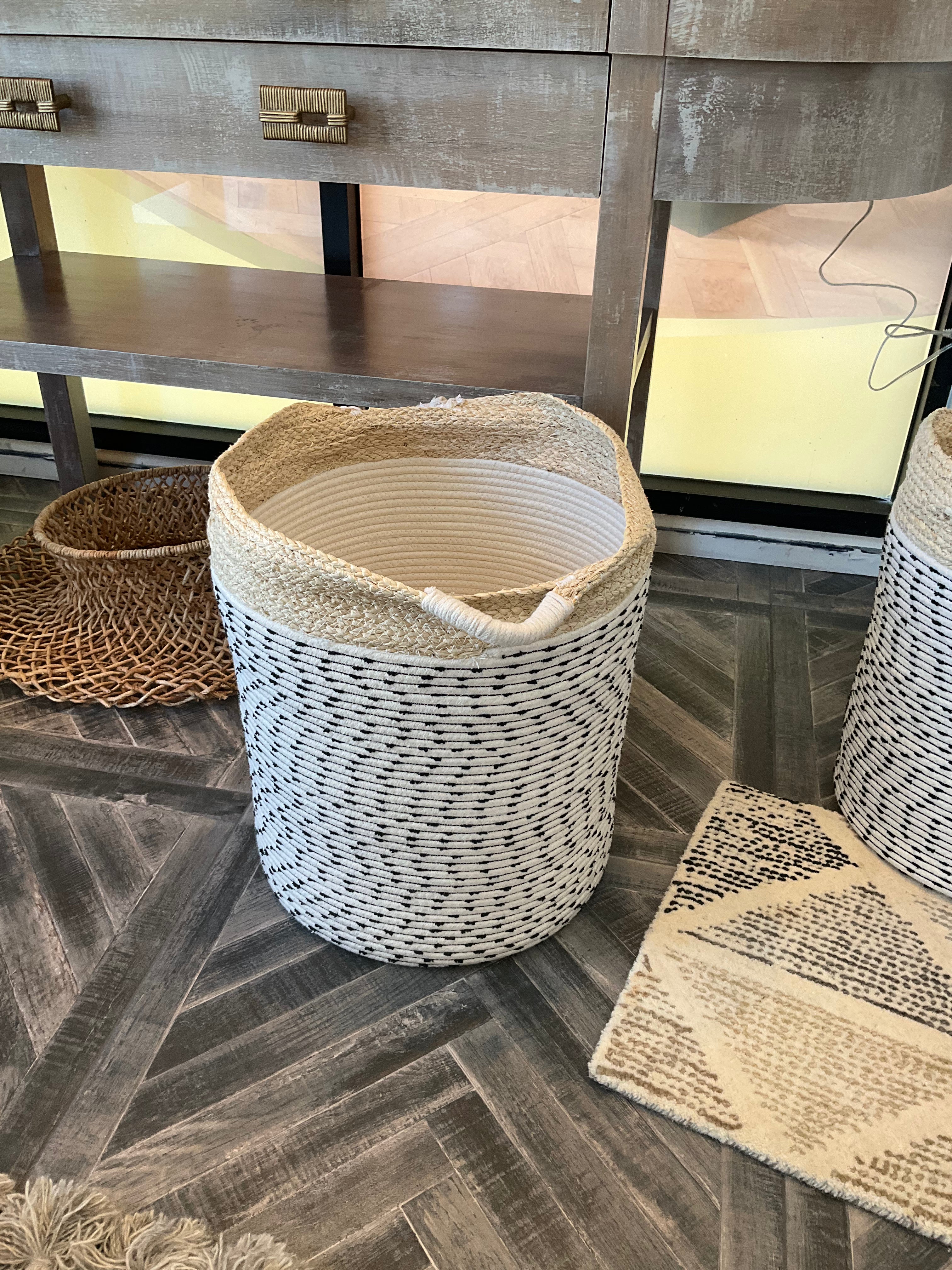 Bombay white basket - large